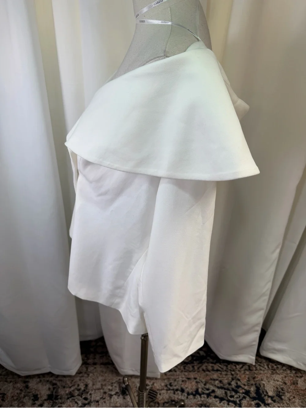 NWT Eloquii White Off-the-Shoulder Double-Breasted Statement Blazer Plus Size 22 - Picture 9 of 16